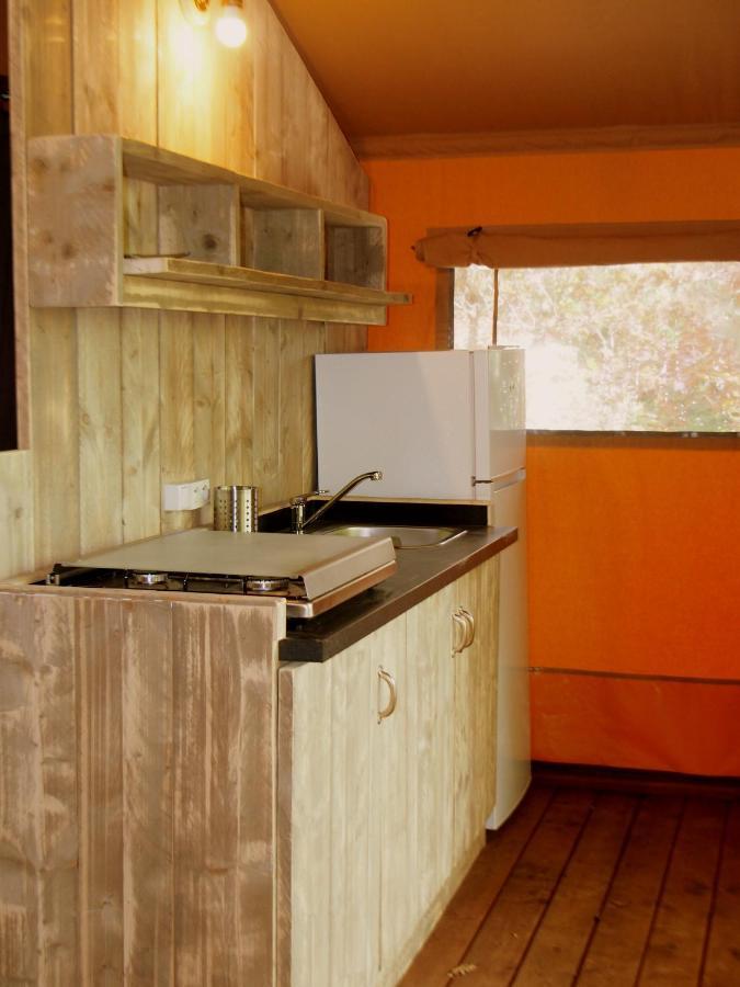 Camping Mas Du Sartre Saint Alban Auriolles Exterior foto